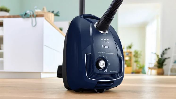 Bosch 2000W Blue Bag Vacuum Cleaner BGL38WBU3H Disp - Metro Homecentre Menlyn