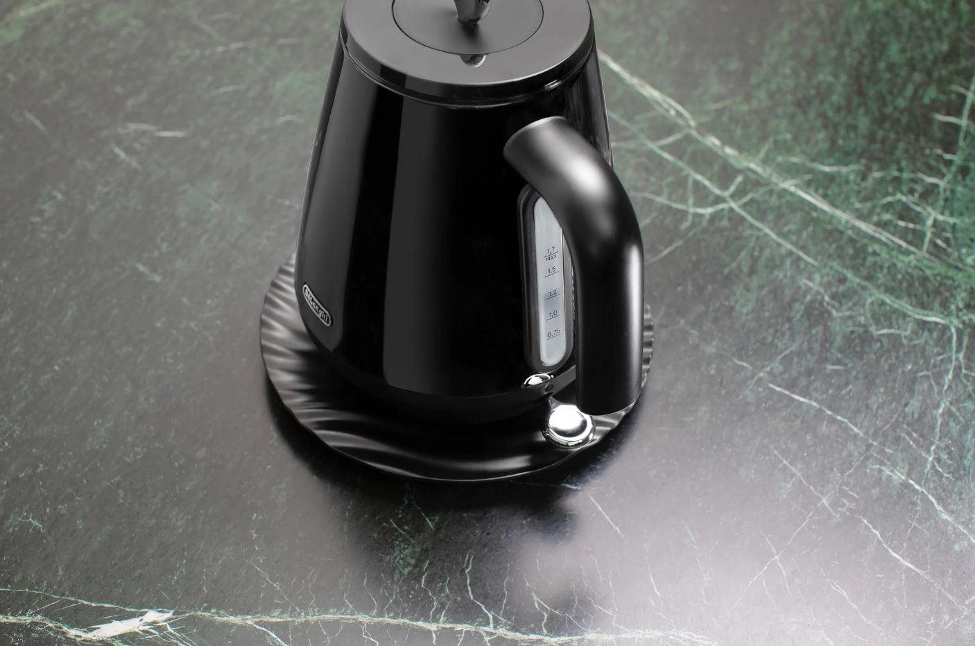 Delonghi Eclettica 1 - 7L Black Kettle KBY2001BK - Metro Homecentre Menlyn