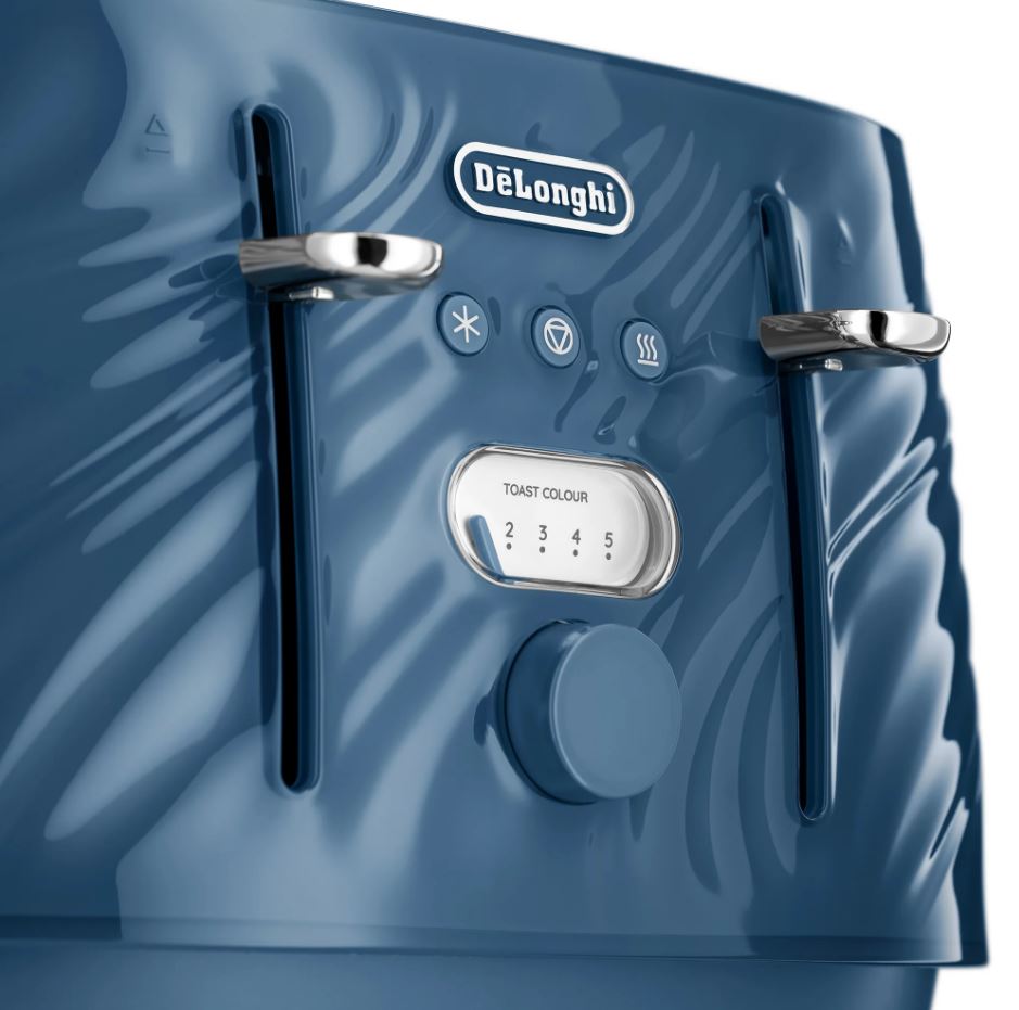 Delonghi Silk Blue 4 Slice Toaster CTDS4003BL - Metro Homecentre Menlyn