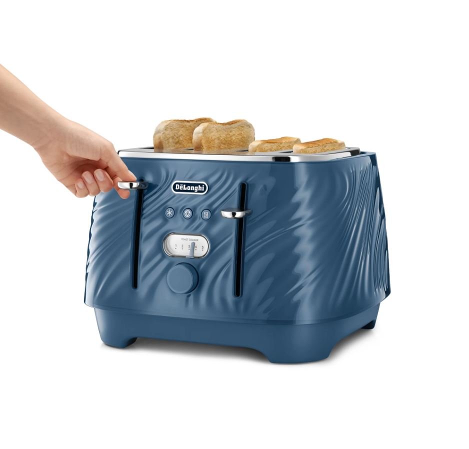 Delonghi Silk Blue 4 Slice Toaster CTDS4003BL - Metro Homecentre Menlyn