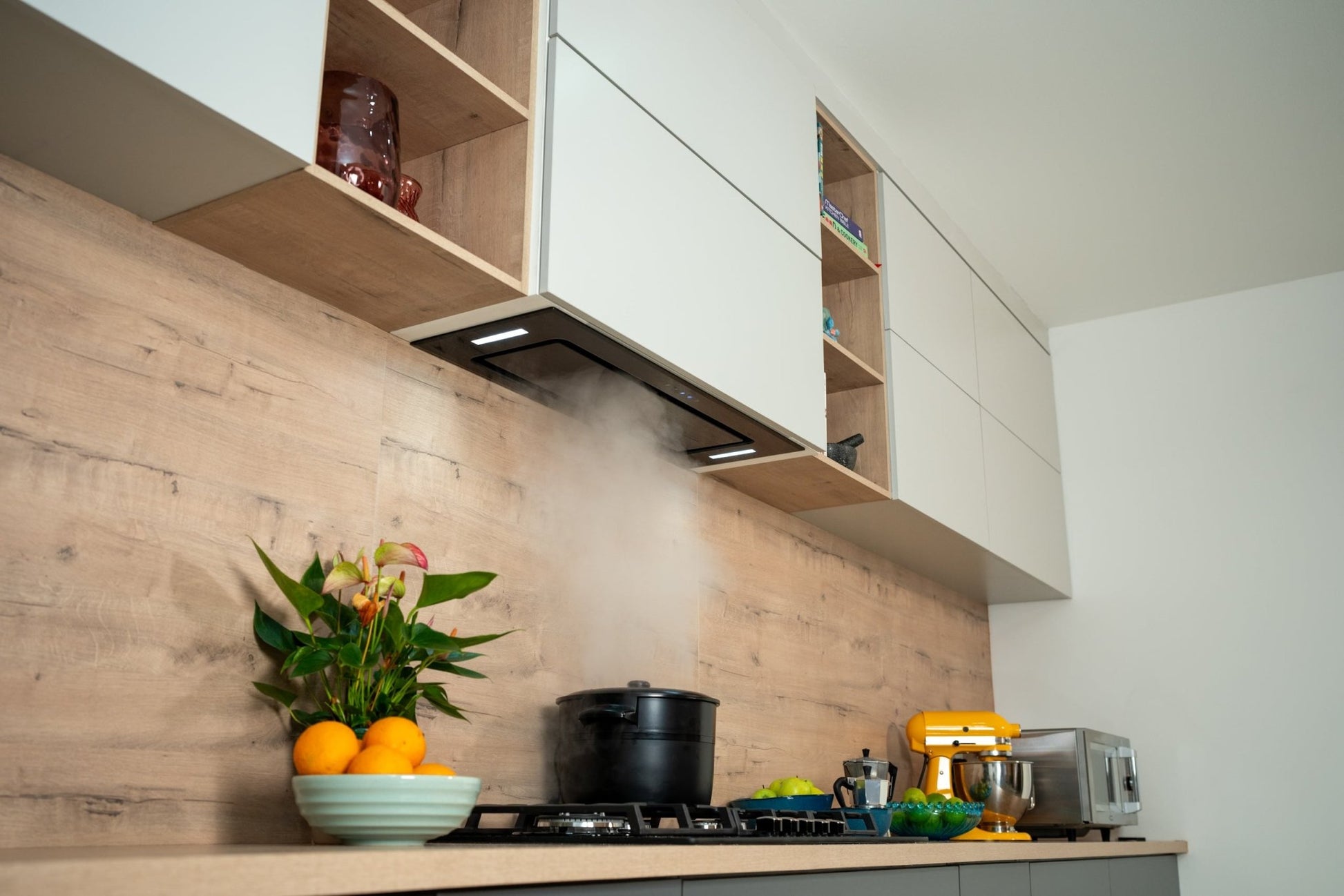 Falco 90cm Black Glass Extractor FAL90BIGB - Metro Homecentre Menlyn