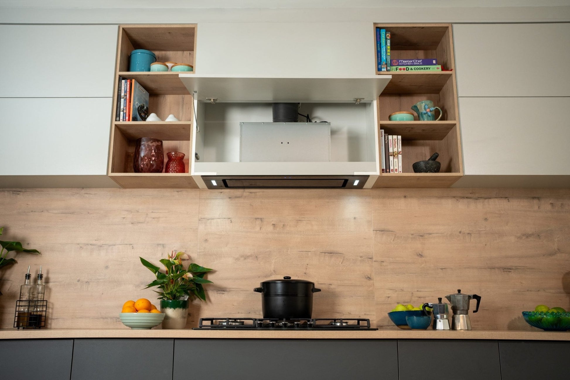 Falco 90cm Black Glass Extractor FAL90BIGB - Metro Homecentre Menlyn