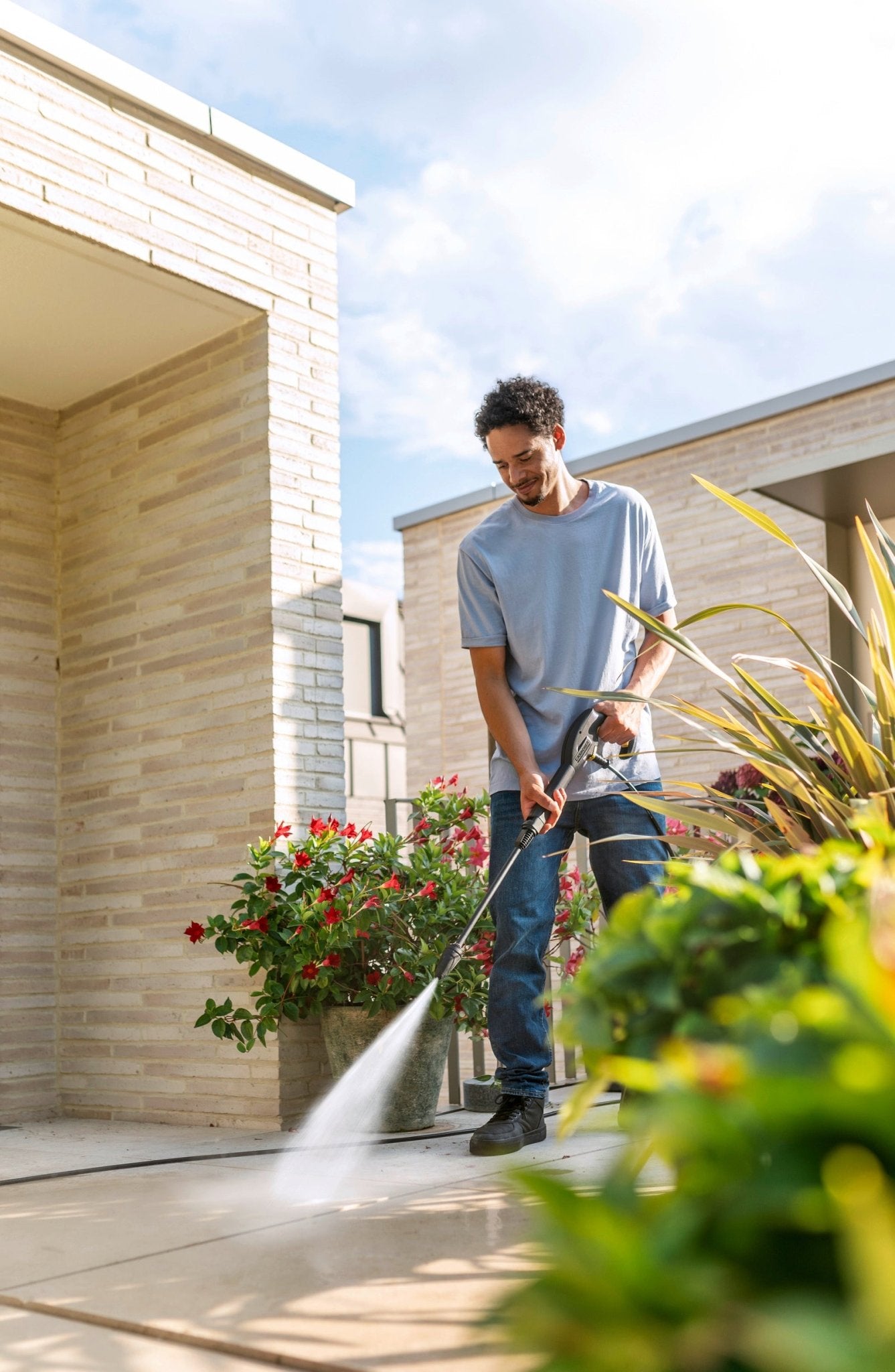 Karcher K2 Premium Pressure Washer - Metro Homecentre Menlyn