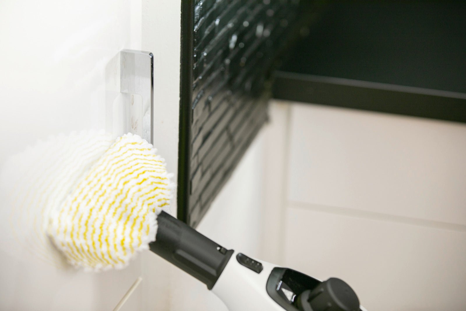 Karcher SC1 EasyFix Steam Cleaner - Metro Homecentre Menlyn