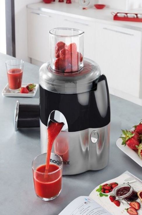 Magimix Juice Expert 3 Cold Press Juicer 18082SF - Metro Homecentre Menlyn