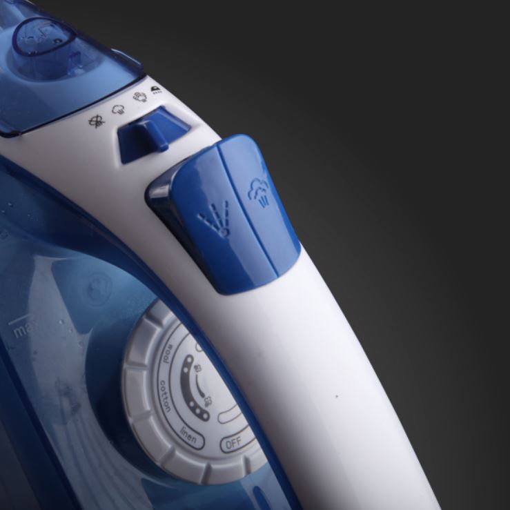 Russell Hobbs Supreme Glide 2000W Steam Iron RHI2010BL - Metro Homecentre Menlyn