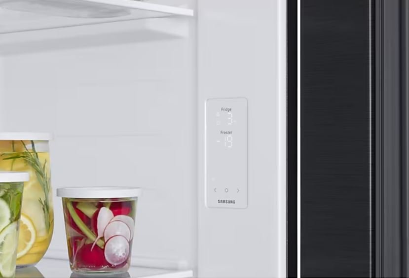 Samsung 560L Fridge Freezer RS57DG4100B4FA - Metro Homecentre Menlyn