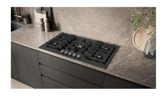 Siemens 90cm Black Glass Gas Hob EP9A6QI40M - Metro Homecentre Menlyn