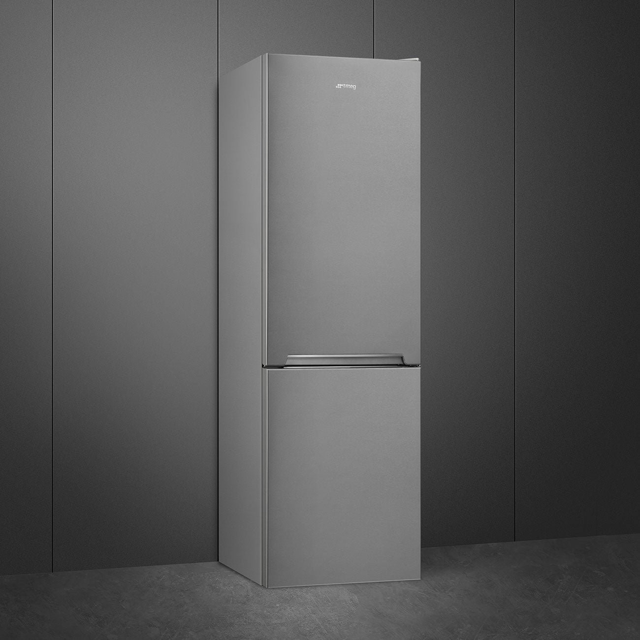 Smeg 324L 60cm Frost Free Fridge Freezer RC33SNZA - Metro Homecentre Menlyn