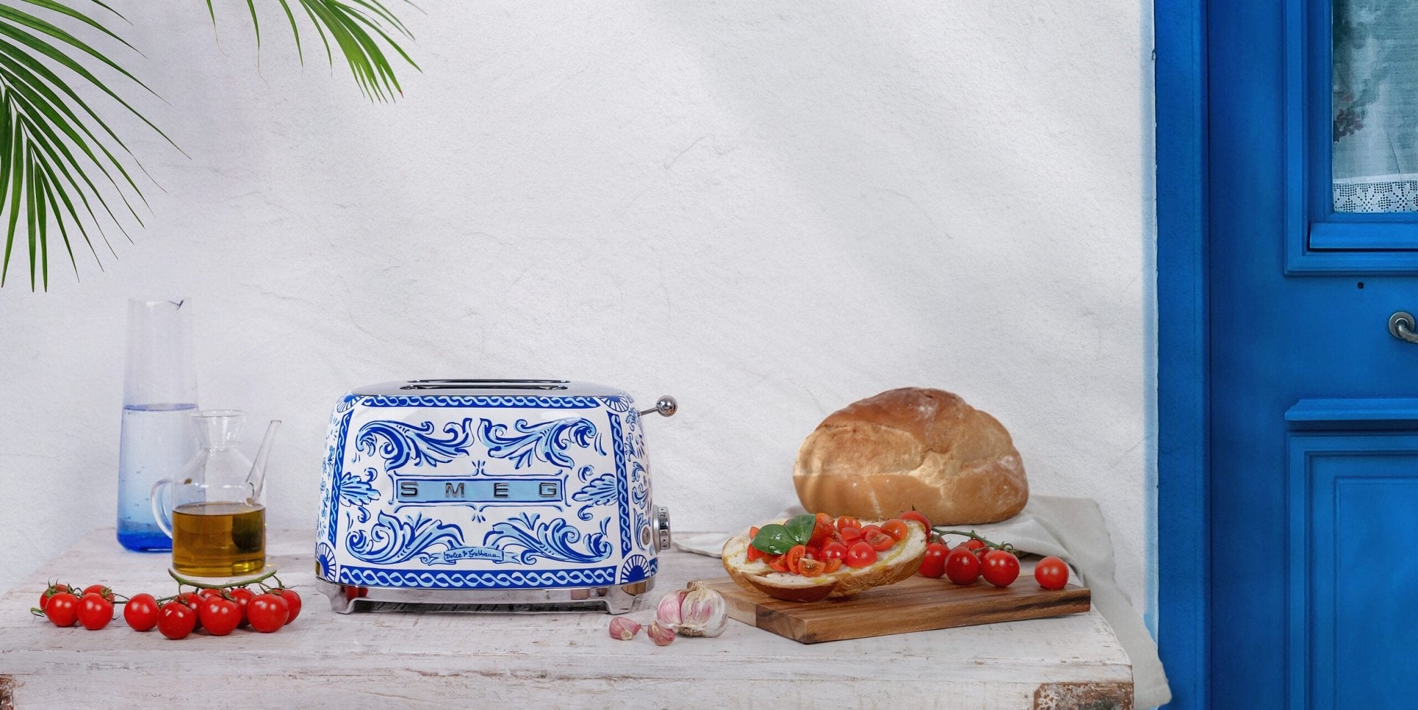 Smeg 50s Retro Style D&G 2 Slice Toaster TSF01DGBEU - Metro Homecentre Menlyn