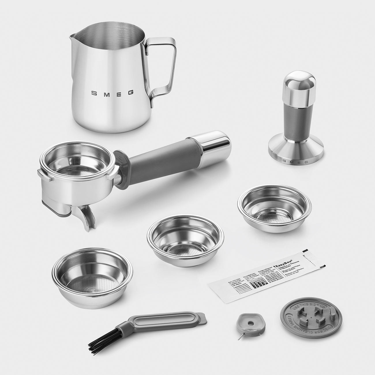 Smeg 50s Style Cream Manual Coffee Machine Grinder EGF03CREU - Metro Homecentre Menlyn